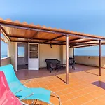 Holiday home 2br With Parking - Mountain Views Terrace *