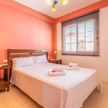 Holiday home 2br With Parking - Mountain Views Terrace